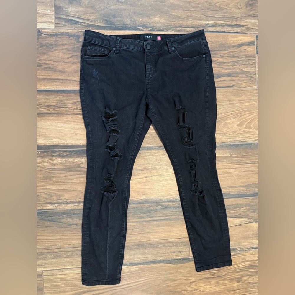 Torrid Black Distressed Skinny Jeans